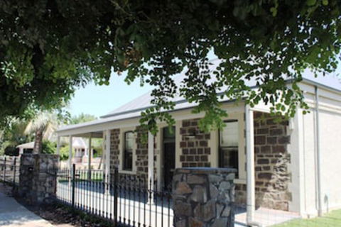 Barossa Bed & Breakfast - Kingaroy Accommodation 0