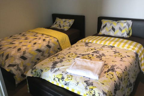 Comforto Home Apartment - Sunshine Coast Tourism 4