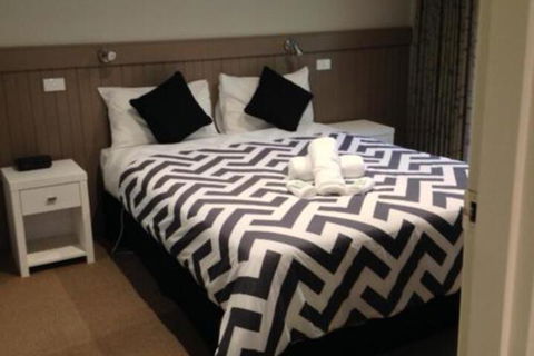 Grevillea Gardens Apartments - Wagga Wagga Accommodation 4