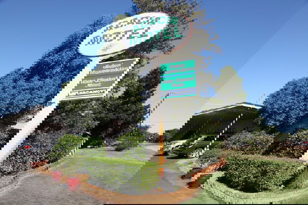 Acacia Motel - thumb 3