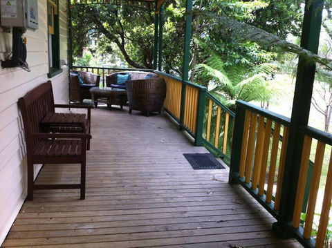 Cygnets Secret Garden Bed & Breakfast - Tourism Listing 0
