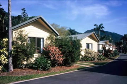 Cairns Crystal Cascades Holiday Park - Sunshine Coast Guide 2