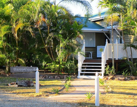 The Lovely Cottages Country Retreat - Holiday Melbourne 1
