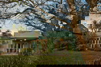 Whakaipo Lodge