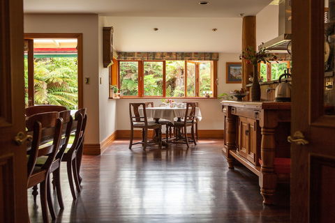Awatuna Homestead - Accommodation New Zealand 2