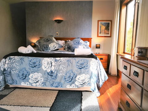 Awatuna Homestead - Accommodation New Zealand 4