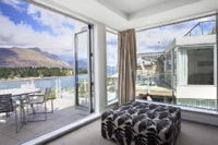 Luxury Lake Suites