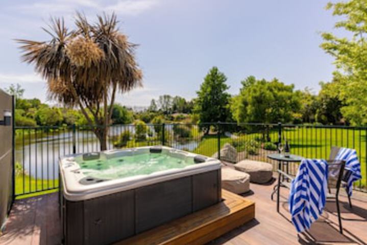 Accent House Boutique Bed  Breakfast