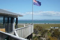 Luxurious B  B with Stunning Bayviews