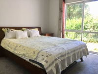 Cute One Bed Room on Lake Road