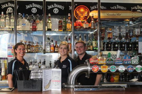 Wisdom Bar & Cafe - Accommodation Australia 2