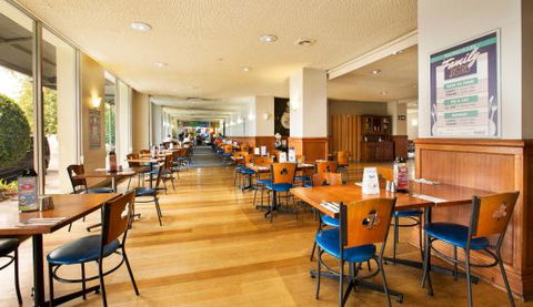 The Club Hotel - Accommodation Australia 0