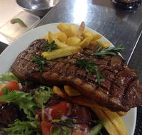 Urban Eatery  Bar