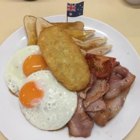 Coolabah Tree Cafe Roadhouse At Coles Express - Accommodation Australia 0