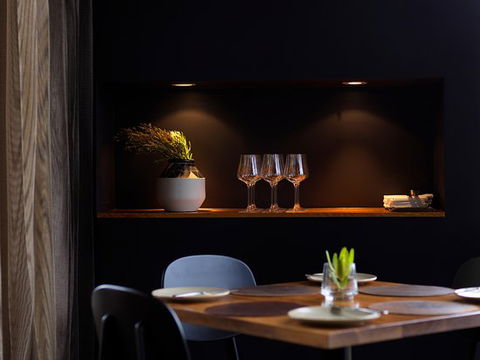 Aubergine - Accommodation Australia 0