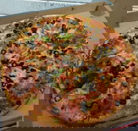 Basso Pizza - WA Accommodation