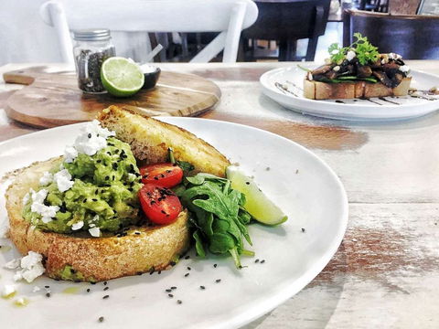 Westport & Lee Cafe - Accommodation Australia 0