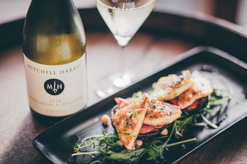 Mitchell Harris Wine Bar - Whitsundays Tourism 1