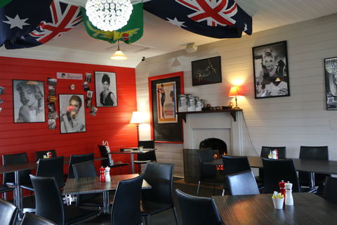 RnR's Diner - Casino Accommodation 1