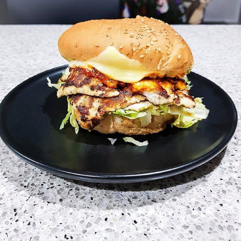 Galinha Burger - Accommodation Australia 0