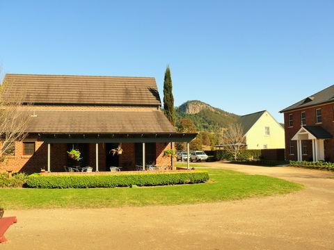 Tugwood Winery - Accommodation Sydney 2