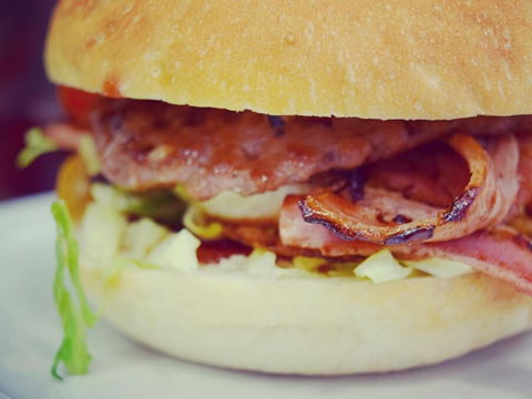 Kermonds Hamburgers - Accommodation Newcastle 0