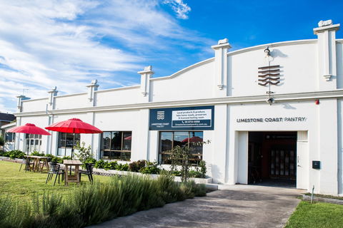Limestone Coast Pantry - Accommodation Australia 0
