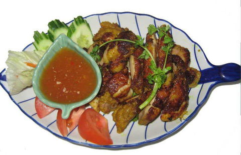 AROY-D Thai Restaurant - YWait Travel 0