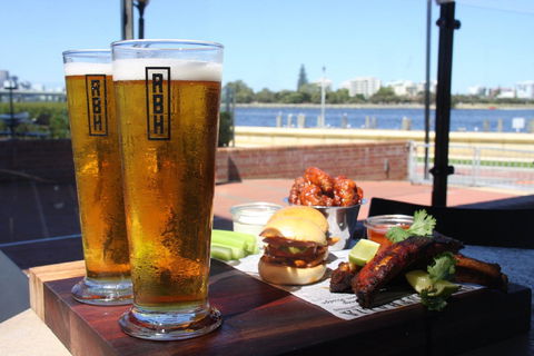 Riverside Brewhouse - Accommodation Airlie Beach 0