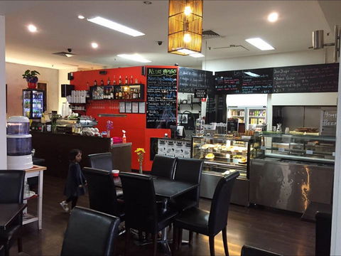 Neo Cafe Restaurant - Tourism Bookings WA 0
