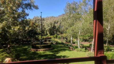 Stirling Cottage Cafe - Carnarvon Accommodation 0
