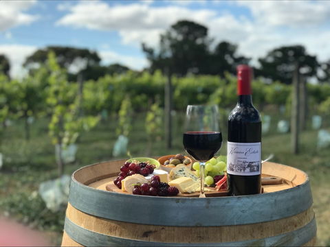 Kisaan Estate Winery - Accommodation Airlie Beach 0