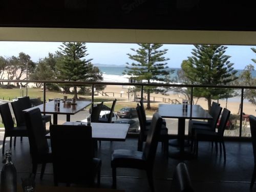 Fat Fish Beachfront Bistro - thumb 0