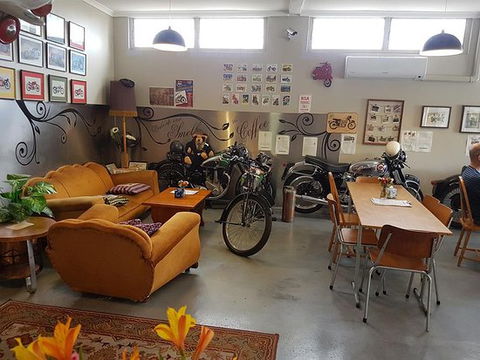 Moto Vecchia - Cafe - Accommodation Australia 0