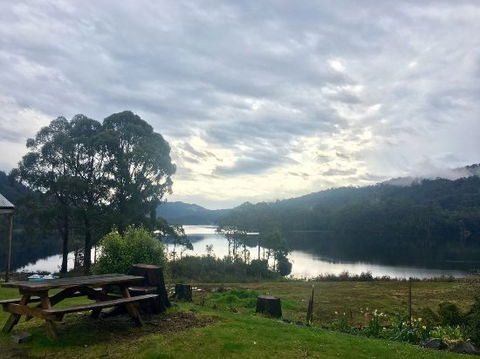 Lakeside Bar & Grill - Accommodation Australia 0