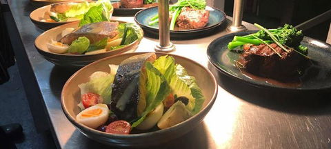 Nino's Of Victor Harbor - WA Accommodation 3