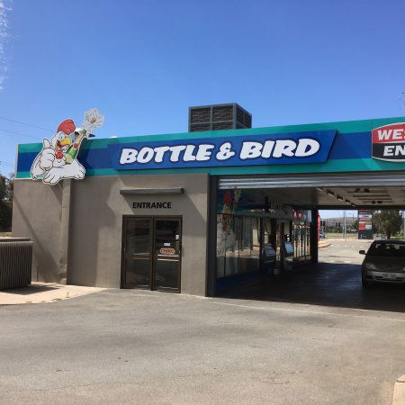Bottle & Bird - Accommodation Australia 0