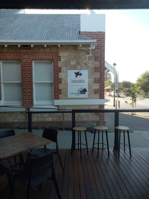Thunderbird Kitchen - Accommodation Australia 6