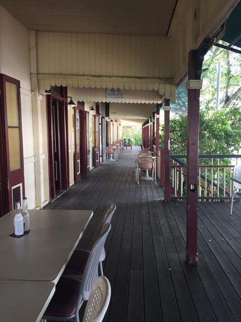 Crown Hotel - Accommodation Australia 1