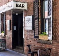 Highlander Bar