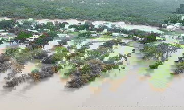 Boxing Day cyclone alert for Northern Territory