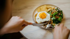 Eating these common foods could reduce Alzheimer's risk, experts say