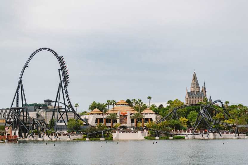 Florida's major theme parks reopen after Hurricane Milton