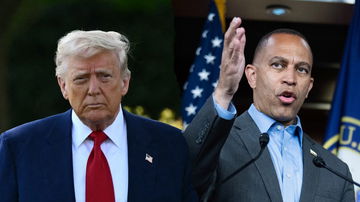 Hakeem Jeffries demands Trump 'justify' striking Iran, but side-steps impeachment question