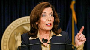 Hochul hauls in big bucks in 2026 bid for re-election as New York State governor