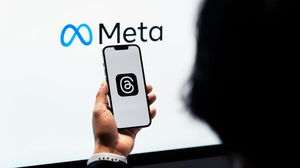 Meta AI's new chatbot raises privacy alarms