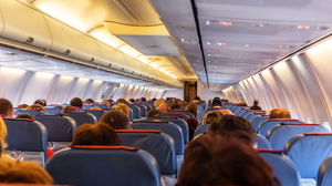 Mom pulls off sneaky airline seat hack that has other travelers in disbelief