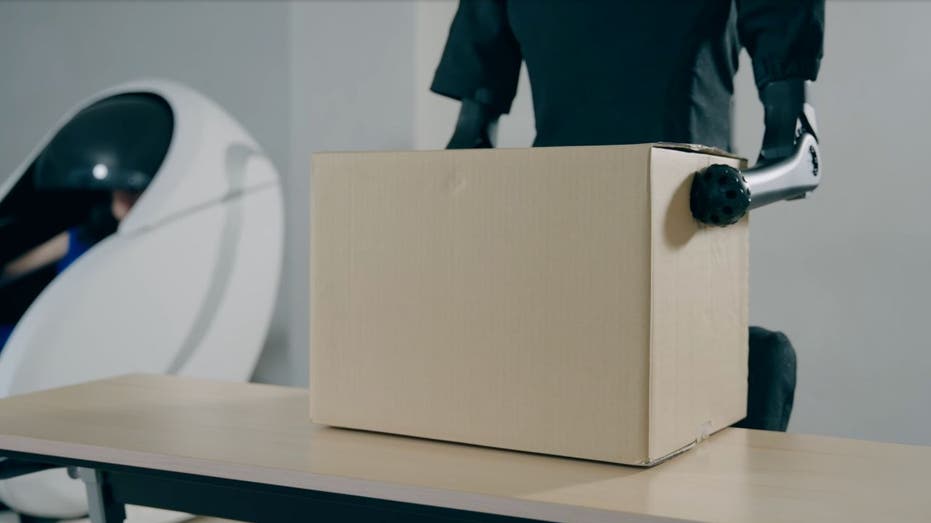 New capsule device lets you control robots with your entire body
