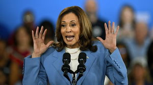 'No one' excited about Kamala Harris' potential gubernatorial run, say California donors
