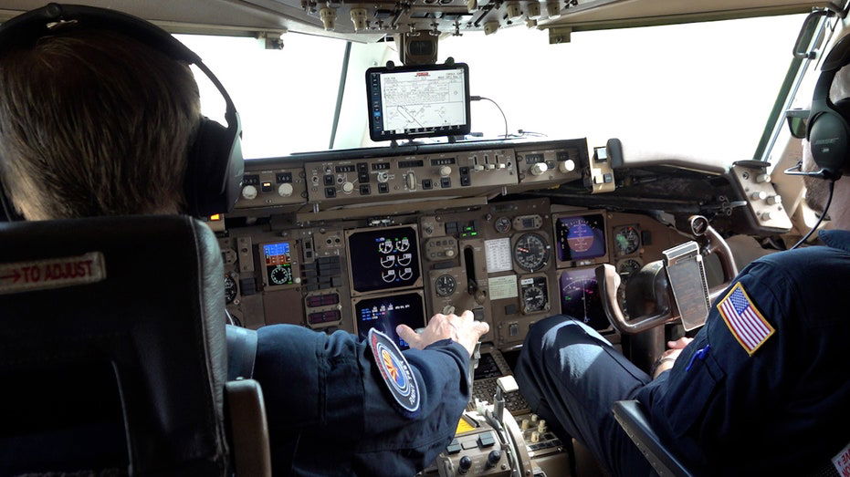 Pilots test first-of-its-kind cockpit alert system that detects possible collisions on runways
